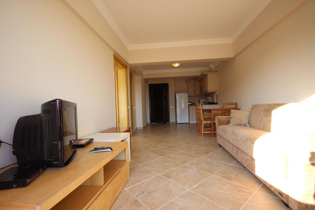 Triton Apartments Didim Room photo